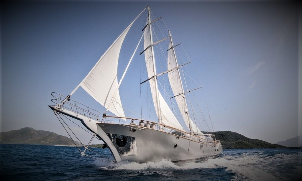 Silver Moon is the perfect gulet for a Blue Cruise